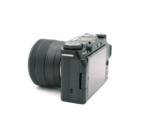 FUJIFILM X-M5 KIT 15-45mm F/3.5-5.6 OIS