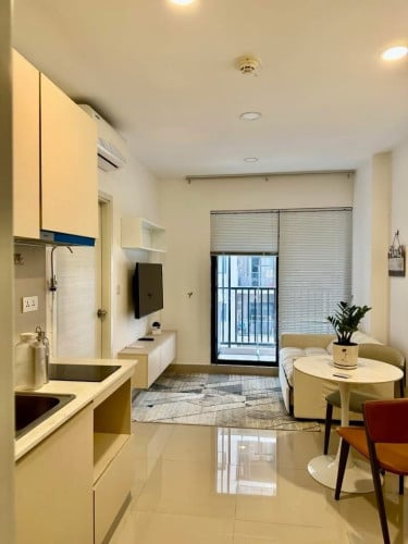 Fully Furnished 1-BR near Aeon 2 for rent