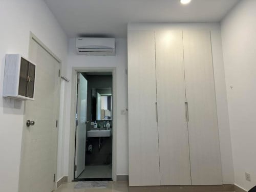 Fully Furnished 1-BR near Aeon 2 for rent