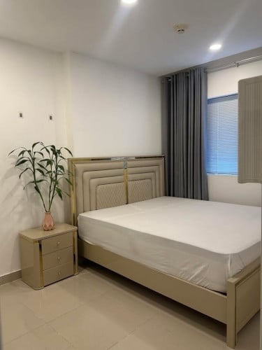 Fully Furnished 1-BR near Aeon 2 for rent