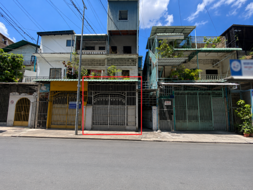 Ground floor for sale in Doun Penh