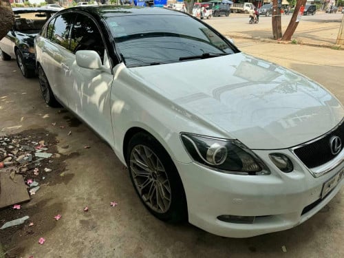 gs300ឆ្នាំ06ប៉ុង1ឡានស្អាតលក់11700$ប្រញាប់លុយ