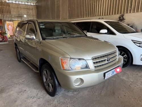 Highlander 03 V6ប៉ុង2សំនុំសុីនទឹកមាសសាច់ដែកបាតស្អាតខ្ចី