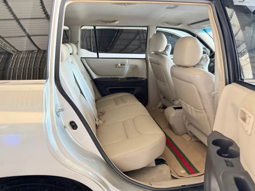 Highlander 03 V6ប៉ុង2សំនុំសុីនទឹកមាសសាច់ដែកបាតស្អាតខ្ចី