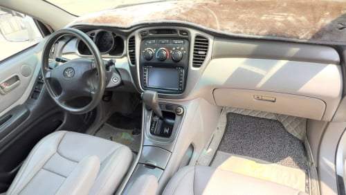 Highlander V4 ប៉ុ1 ​ ឆ្នាំ2003
