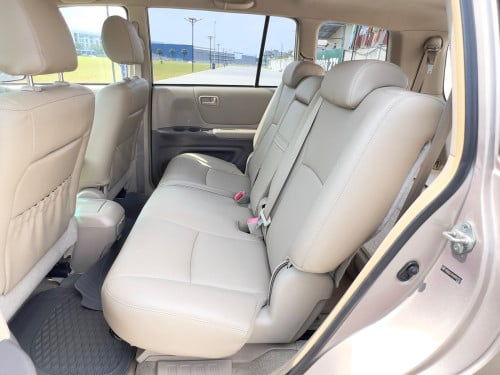 Highlander V4 ប៉ុង1 ​ ឆ្នាំ2004 កៅអី3ជួរ