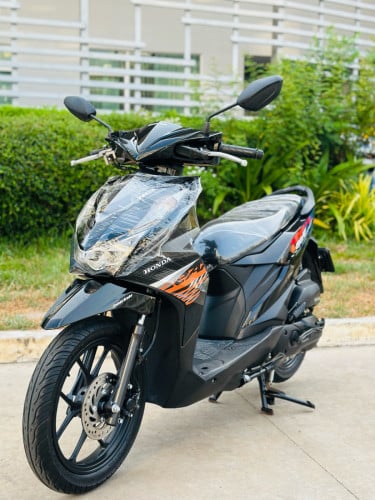 HONDA BEAT 022 ក្រុមហ៊ុន ម៉ាស៊ីនតាន់ហាប់នែនស្ងាត់ស្អាតជិះស្រួលស្ទុះខ្លាំងមិនលាន់មិនហុយមានពន្ធកាតគ្រឺ