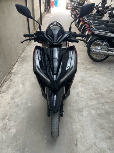 Honda click