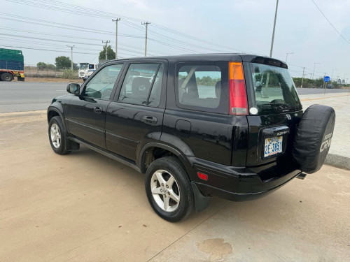 Honda CRV 00 ឡានស្អាតរួចរាល់ តម្លៃក្រោមទីផ្សារ