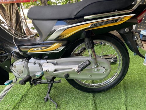 honda dream018​ មាន​ពន្ធ​កាតគ្រី​ត្រឹម​ត្រូវ​ ម៉ាស៊ីន​តាន់​លក់​ 1380$ បង់​រំលស់​បាន​