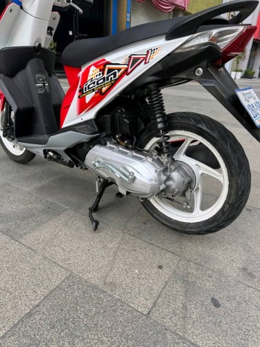 Honda icon2012