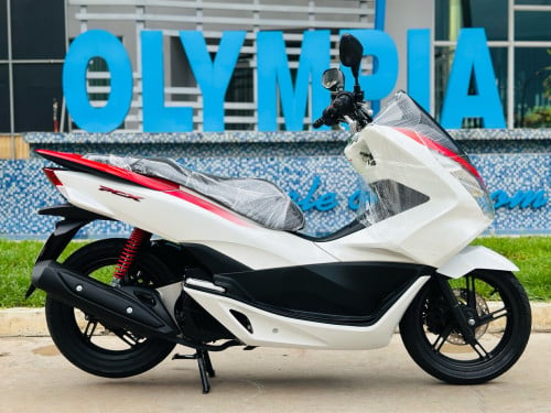 HONDA PCX 017 ជប៉ុនសុទ្ធ100% កម្លាំង125cc ម៉ាសុីនតាន់ហាប់នែនសំណុំហ្សីន95%មានពន្ធកាតគ្រឺហ្សីន