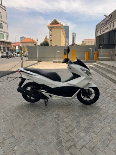 Honda pcx Japan 125cc 2016