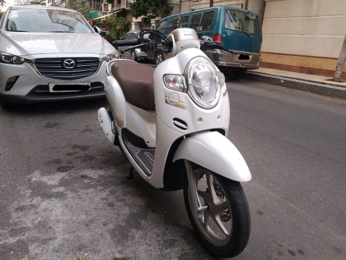 Honda scoopy