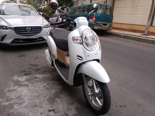Honda scoopy
