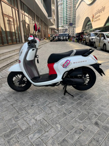 Honda scoopy 2023smartkey