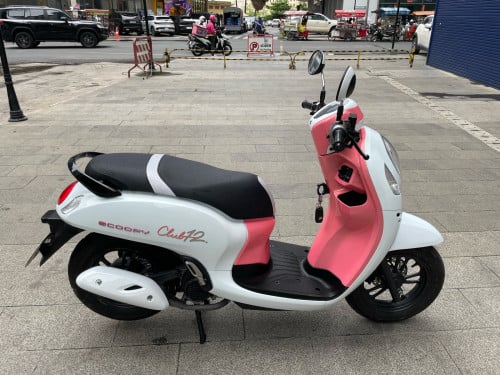 Honda Scoopyi 2023 ស្មាតឃី New98%មានពន្ធកាតគ្រីស្លាកលេខ