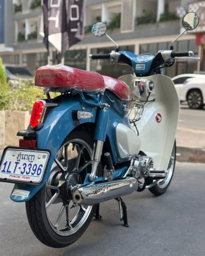 Honda Super Cub 125cc 2024