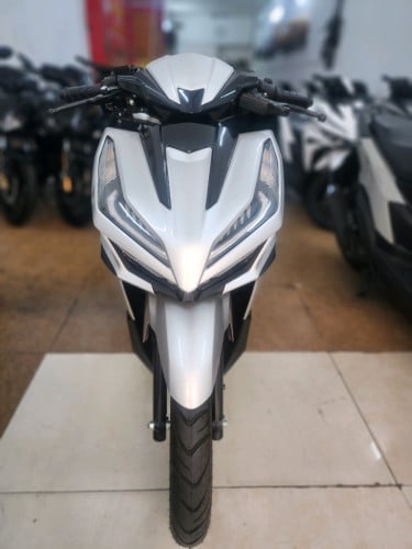 HONDA VARIO 2023 125cc ថ្មី កេះ