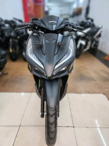 HONDA VARIO 2024 125cc ថ្មីកេះ