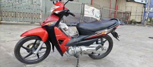 Honda wave s 08 have all legal documents ( plate numberand ID)