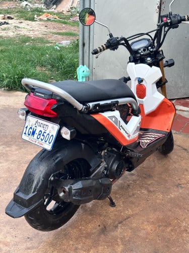 honda zoomer 017សានុំ 500$ដាច់ហេីយបាទ​
