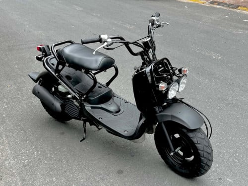 Honda Zoomer 50cc ជប៉ុន ប្រភេទក្រដាស់ពន្ធ