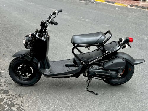 Honda Zoomer 50cc ជប៉ុន ប្រភេទក្រដាស់ពន្ធ