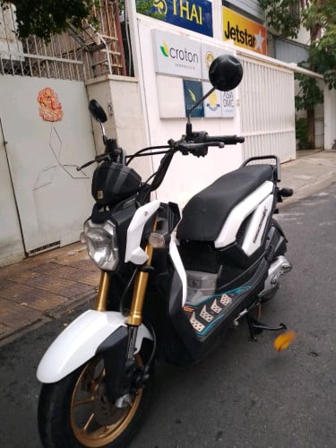 Honda Zoomer x