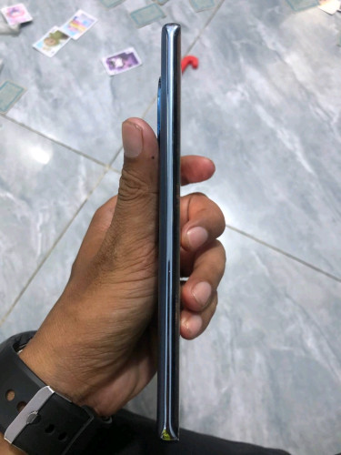 Honor X50 Ch ស្អាត 99% សុំនុំសុីន 256G ចង់វ៉ៃម៉ាក់ផ្សេង ថែមលុយអោយ