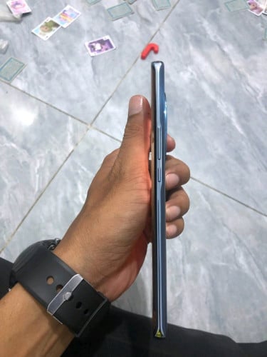 Honor X50 Ch ស្អាត 99% សុំនុំសុីន 256G ចង់វ៉ៃម៉ាក់ផ្សេង ថែមលុយអោយ