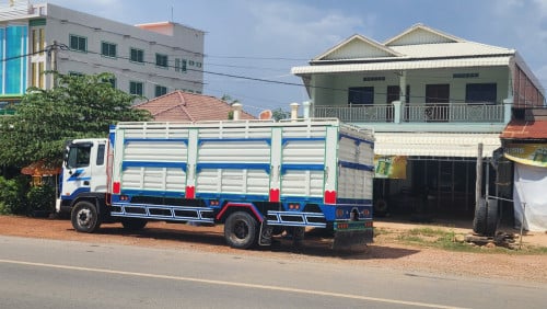 Hyundai ស្អាត