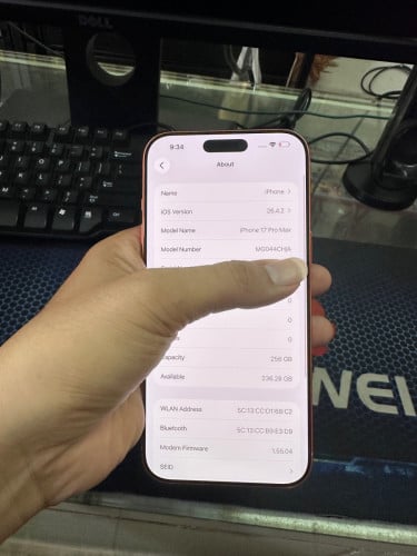 I phone 17 pro max 256g CH សំបកស្ទើរតិចៗជុំវិញ ថ្ម100%
