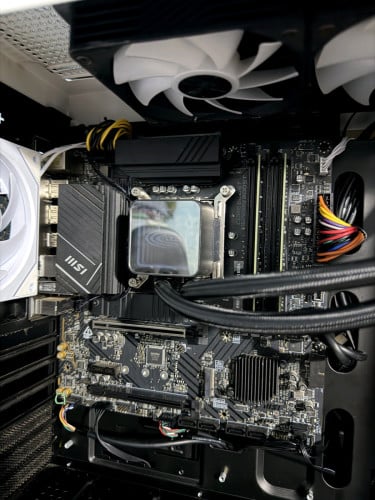 i7-12700 + MSI PRO B760M-ANO VGA378$Core i7-12700 (12 20 MSI PRO B760M RAM 32GB DDR4  m2 512GB