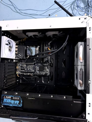 i7-12700 + MSI PRO B760M-ANO VGA378$Core i7-12700 (12 20 MSI PRO B760M RAM 32GB DDR4  m2 512GB