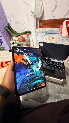 ipad air 7th 11inch(M3) 99.99%មានប្រអប់