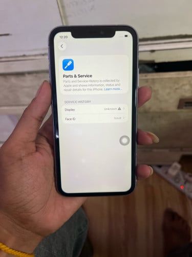 iPhone 11 64G លក់ 100$