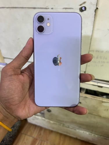 iPhone 11 64G លក់ 100$