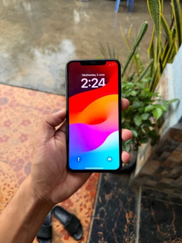 iPhone 11promax 64G អេក្រង់សុិន មានស្កែន
