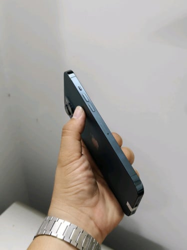 iPhone 12 Pro max 256g LL/A សានុំហ្សីន ស្អាត98%
