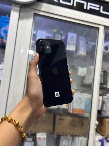 iPhone 12 ពណ៌ខ្មៅ 🍏 LLA 64GB Battery 90% 🔋 តួស្អាត 99% សំណុំហ្សីន អត់ជាប់អី