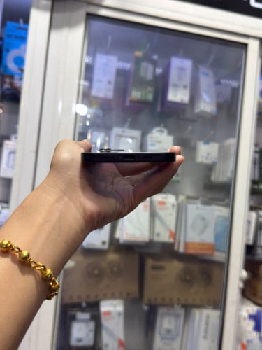 iPhone 12 ពណ៌ខ្មៅ 🍏 LLA 64GB Battery 90% 🔋 តួស្អាត 99% សំណុំហ្សីន អត់ជាប់អី