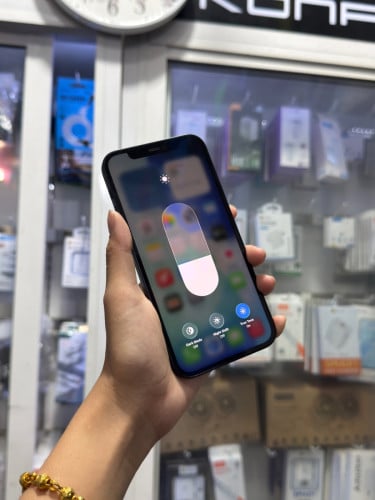 iPhone 12 ពណ៌ខ្មៅ 🍏 LLA 64GB Battery 90% 🔋 តួស្អាត 99% សំណុំហ្សីន អត់ជាប់អី