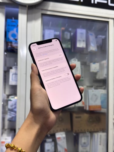 iPhone 12 ពណ៌ខ្មៅ 🍏 LLA 64GB Battery 90% 🔋 តួស្អាត 99% សំណុំហ្សីន អត់ជាប់អី