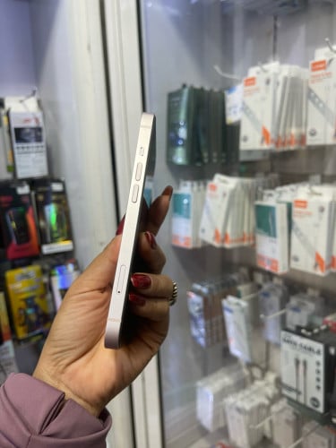 iPhone 13/128GB/LL/128GBថ្ម93%សុីនសានុំ