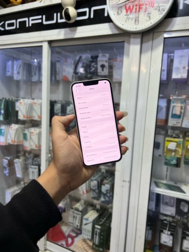 iPhone 13 ពណ៌ផ្កាឈូក 🍏 LLA 128GB  Battery 93% 🔋 តួស្អាត 99% សំណុំហ្សីន អត់ជាប់អី