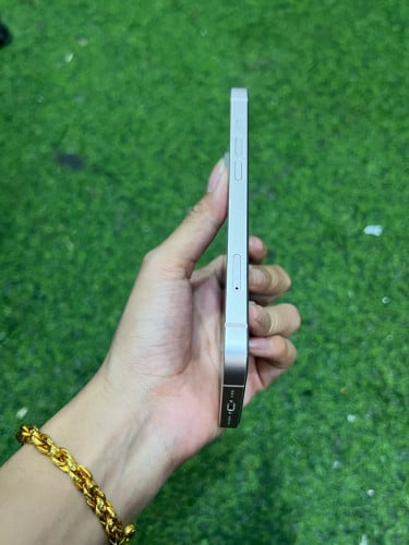iPhone 13 ពណ៌ផ្កាឈូក 🍏 LLA 128GB  Battery 93% 🔋 តួស្អាត 99% សំណុំហ្សីន អត់ជាប់អី  (ធានា1ខែ)
