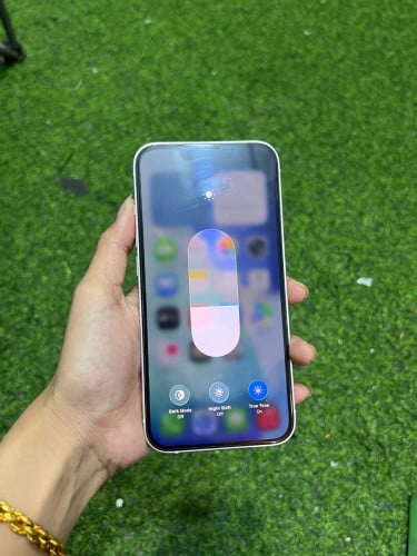 iPhone 13 ពណ៌ផ្កាឈូក 🍏 LLA 128GB  Battery 93% 🔋 តួស្អាត 99% សំណុំហ្សីន អត់ជាប់អី  (ធានា1ខែ)
