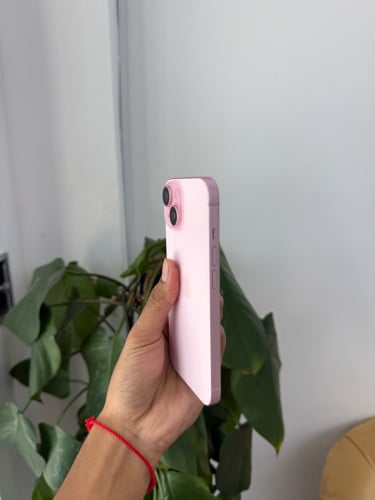 iPhone 15 128G LL/A ស្អាត99% សំនុំសុីន