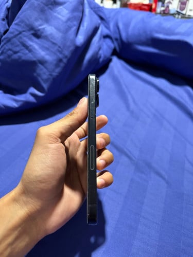 iPhone 15 plus Esim LLA 99%